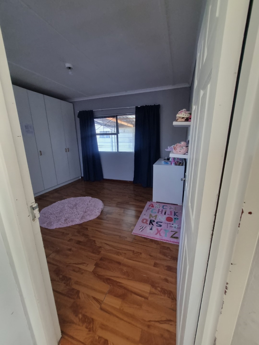 3 Bedroom Property for Sale in Croydon Western Cape